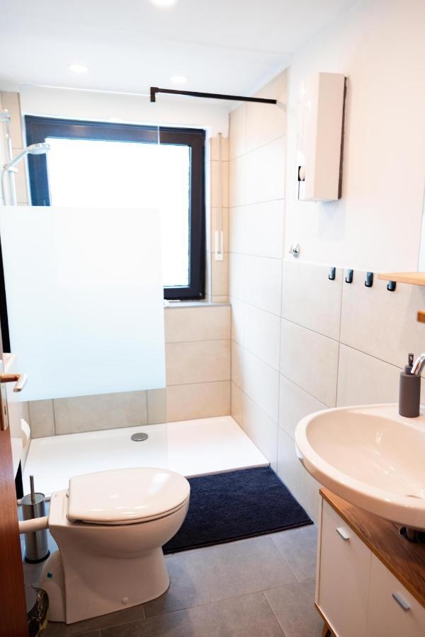 Ferienwohnung Am See - Sport Und Erholung - Wlan Winterberg Exteriér fotografie